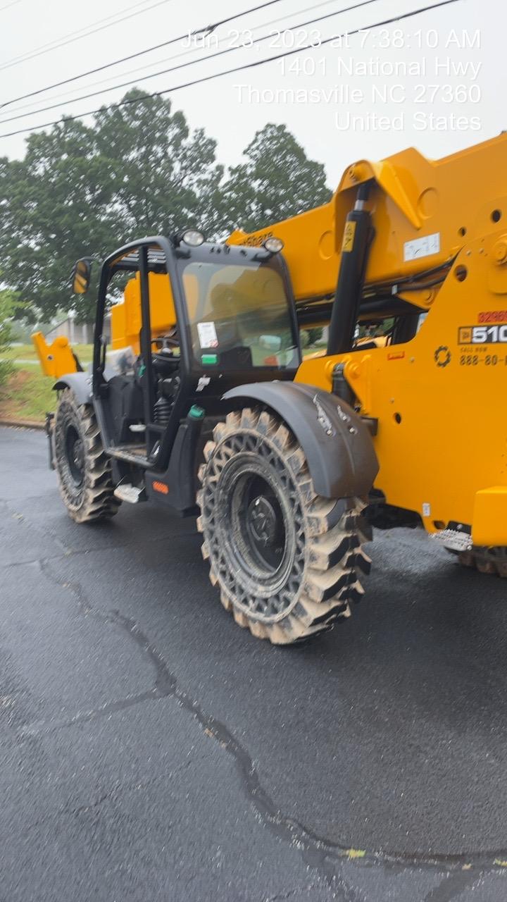 2023 JCB 510-56