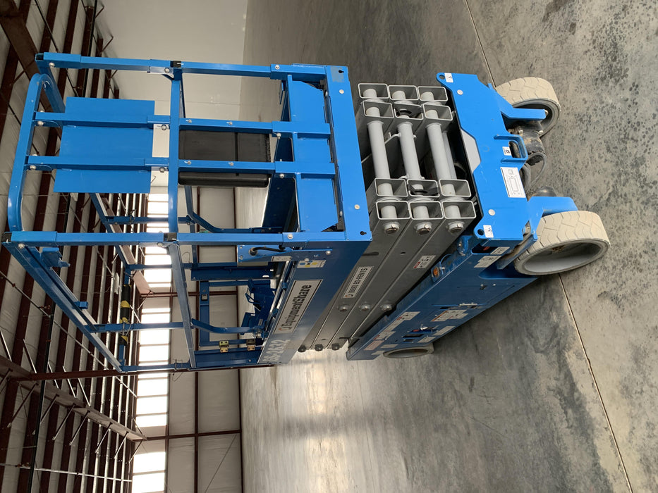 2019 Genie GS-2632 Folding rails with half height swing gate