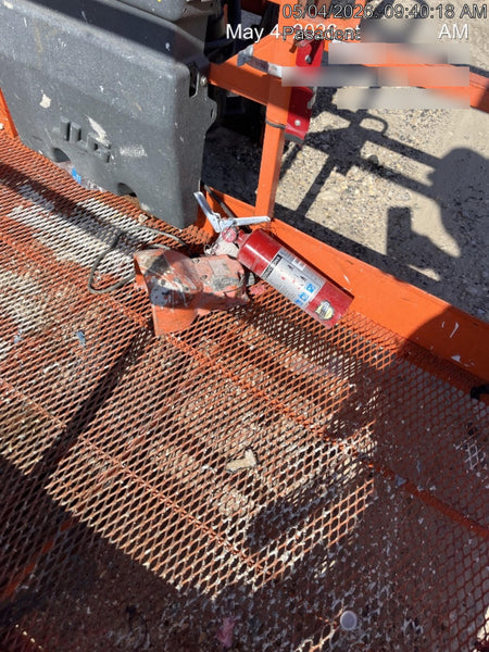 2019 JLG 800AJ