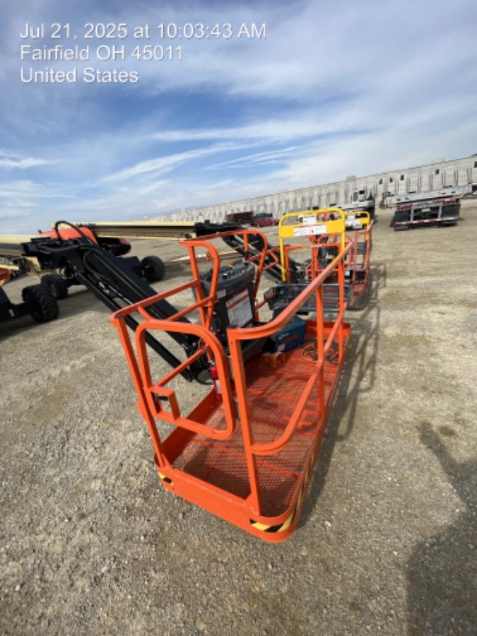 2025 JLG 660SJ