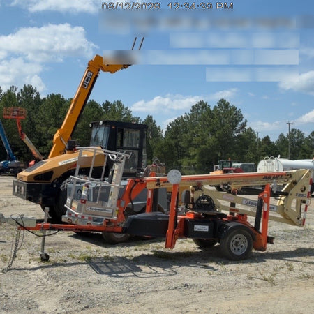 2022 JLG T350