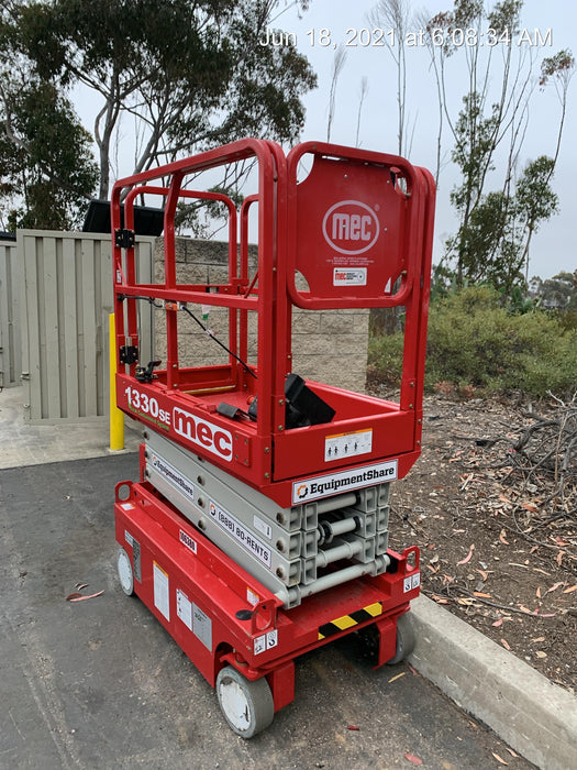 2020 MEC 1330SE Solid NM Tires, Steel Swing out Doors, LCS, Beacon, 900W Inverter