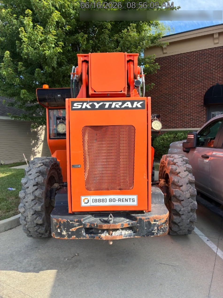 2021 JLG 12054