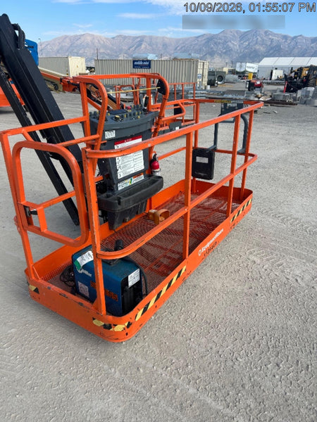 2025 JLG 860SJ