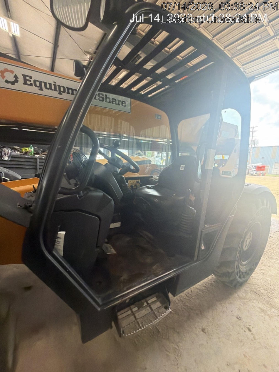 2020 JCB 509-42 Canopy, Solid Tires, Work Lights, Beacon, Aux Hydraulics, Back up Alarm, Lifting Eye, ES Decals