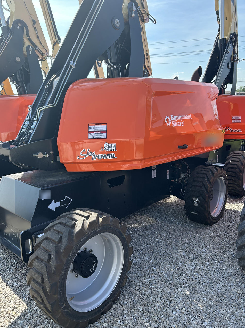 2025 JLG 660SJ