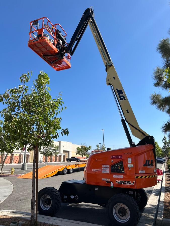 2025 JLG 460SJ