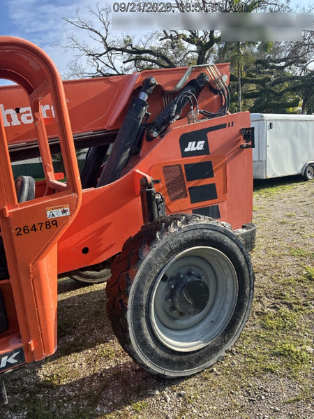 2022 SKYTRAK 8042