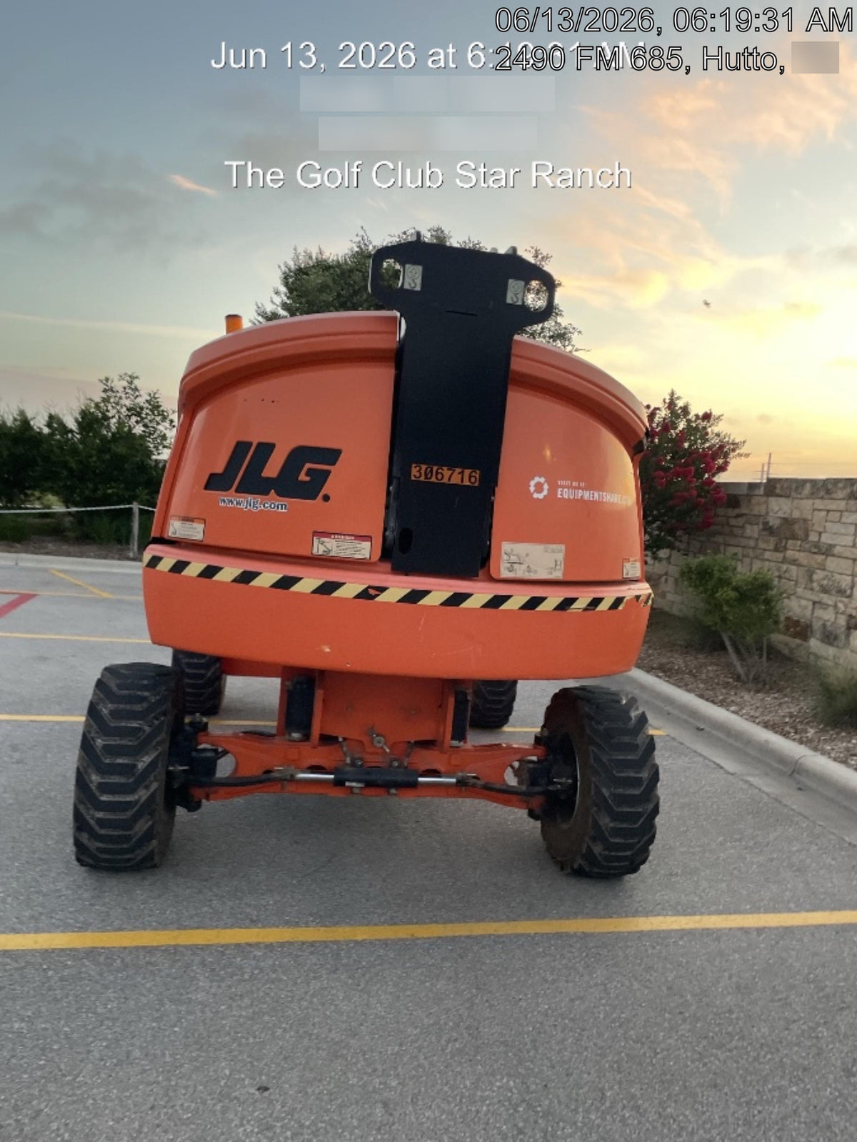 2023 JLG 460SJ
