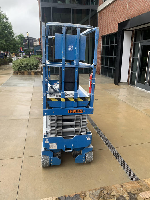 2021 GENIE AWP-30S DC