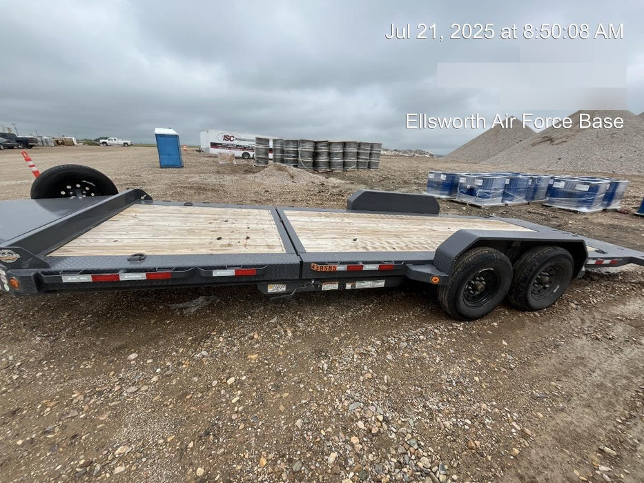 2024 IRONBULL 22' Tiltbed