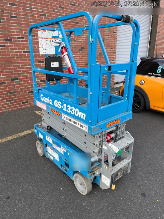 2021 GENIE GS-1330m