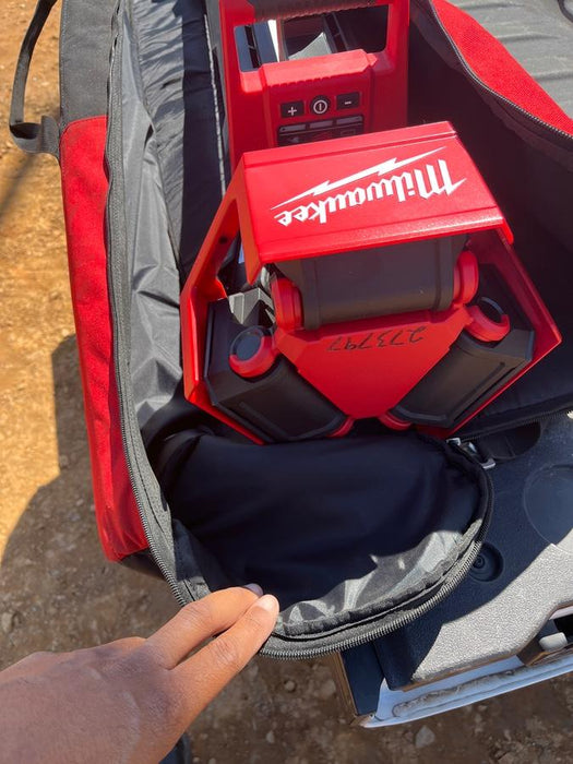 2022 MILWAUKEE 2136-20