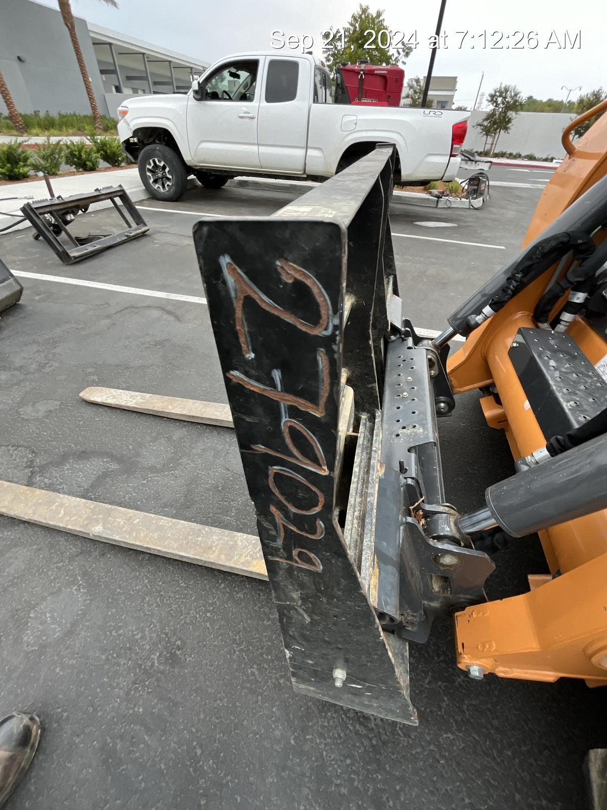 2022 ARROW MATERIAL HANDLING FS5100CB - 72"