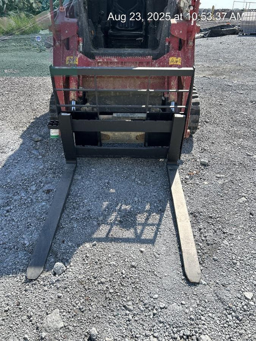 2025 ARROW MATERIAL HANDLING 48" Pallet Forks - Arrow