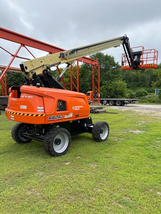2025 JLG 660SJ