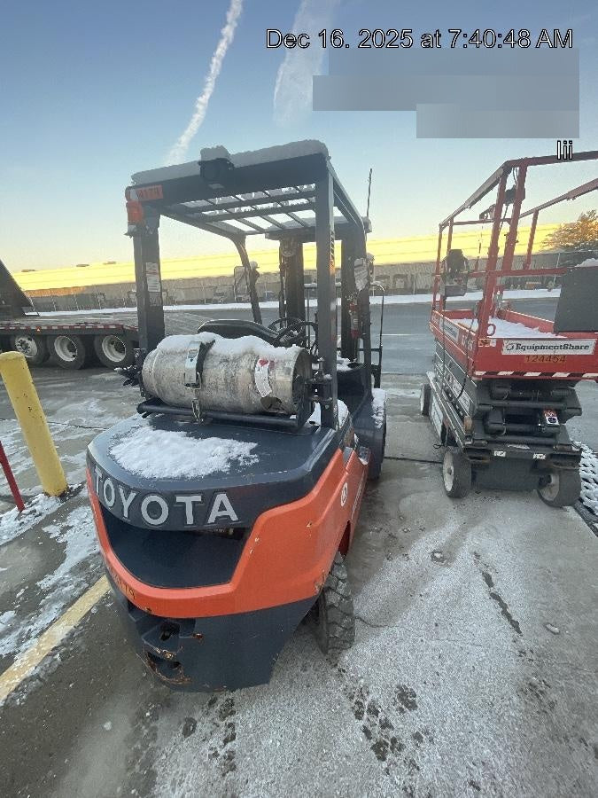 2022 TOYOTA 50-8FGU25