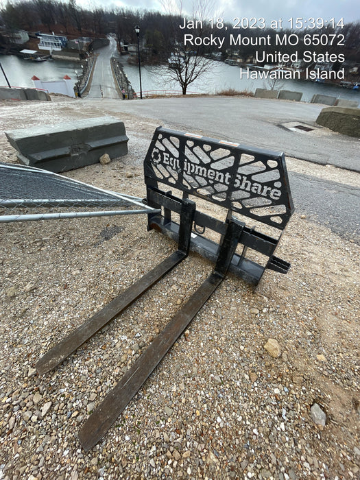 2022 PALADIN 48" Pallet Forks - Paladin