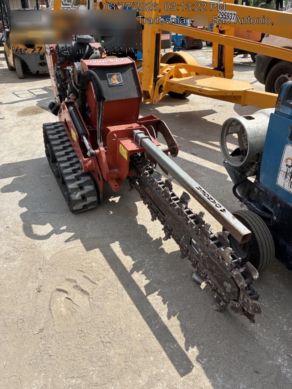 2020 DITCH WITCH C24XA