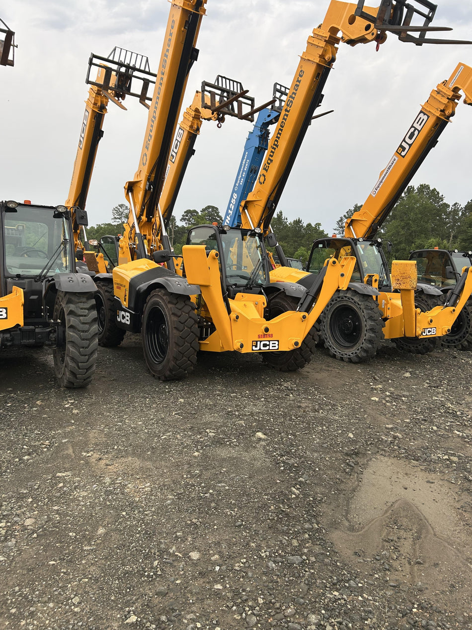 2025 JCB 512-56