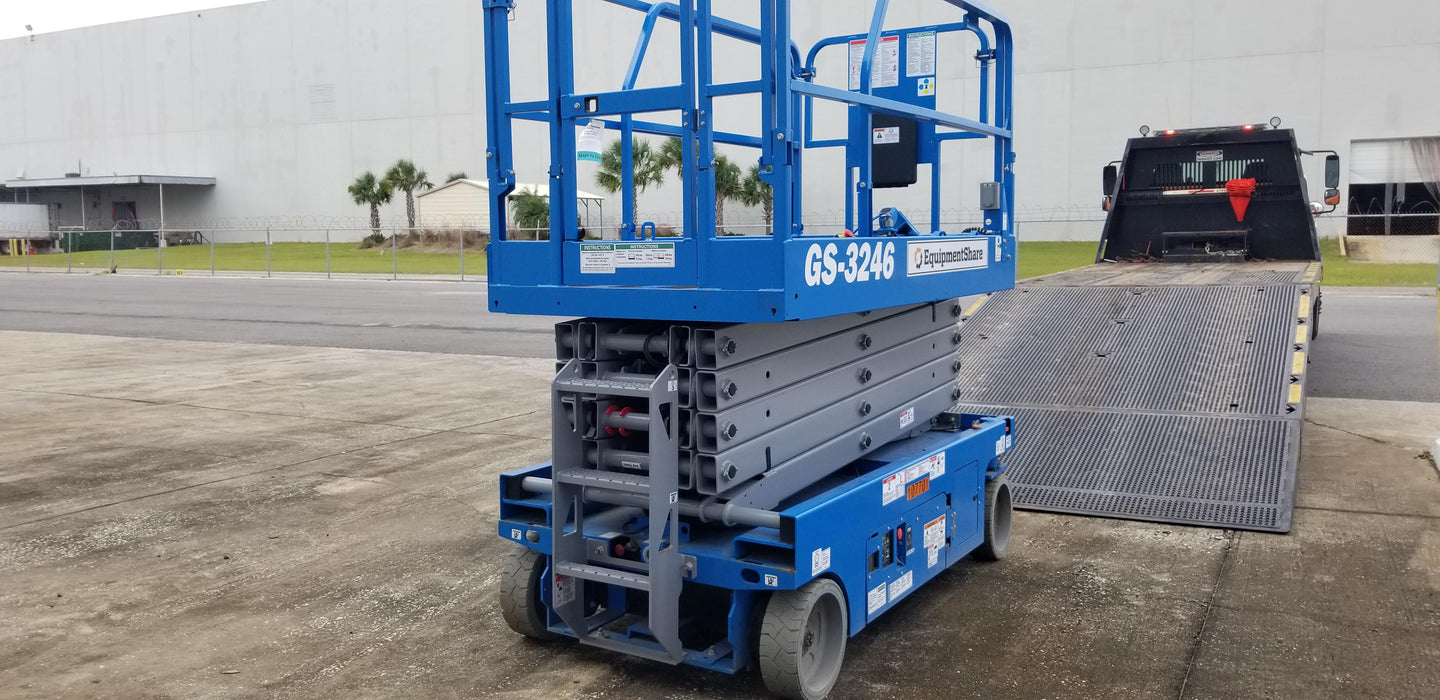 2020 Genie GS-3246 Standard, Folding full height swing gate