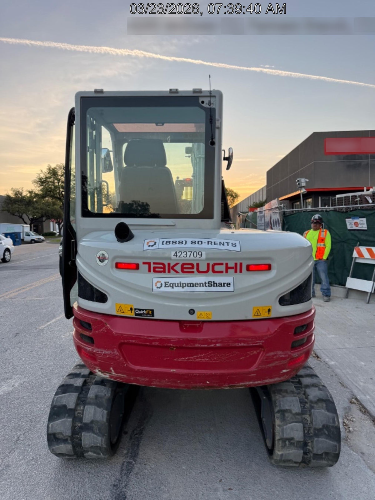 2024 TAKEUCHI TB250-2CR