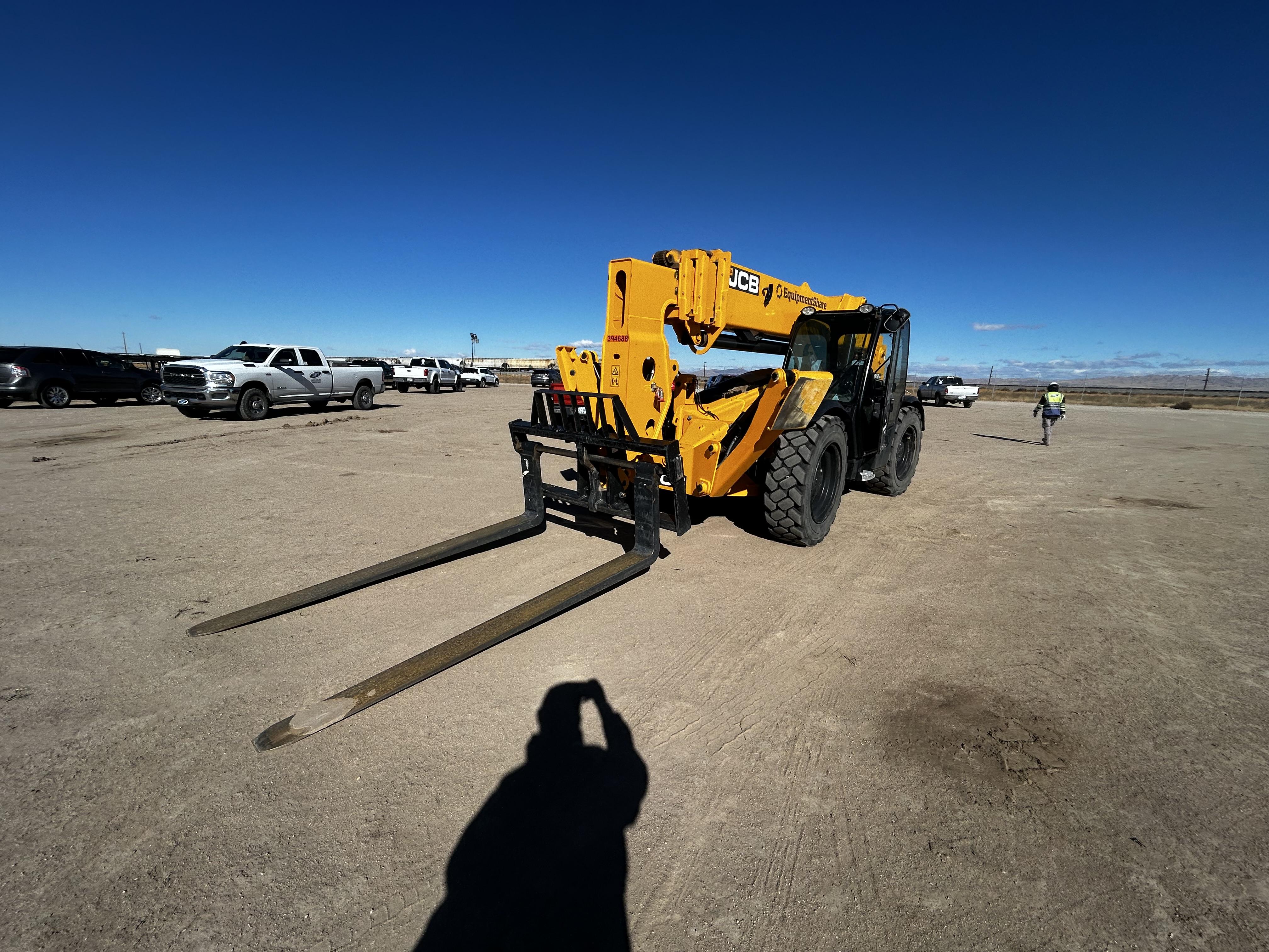 2024 JCB 512-56