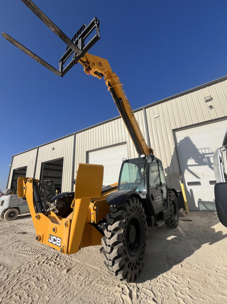 2026 JCB 512-56