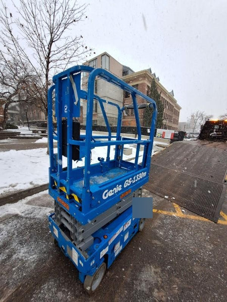 2021 GENIE GS-1330m