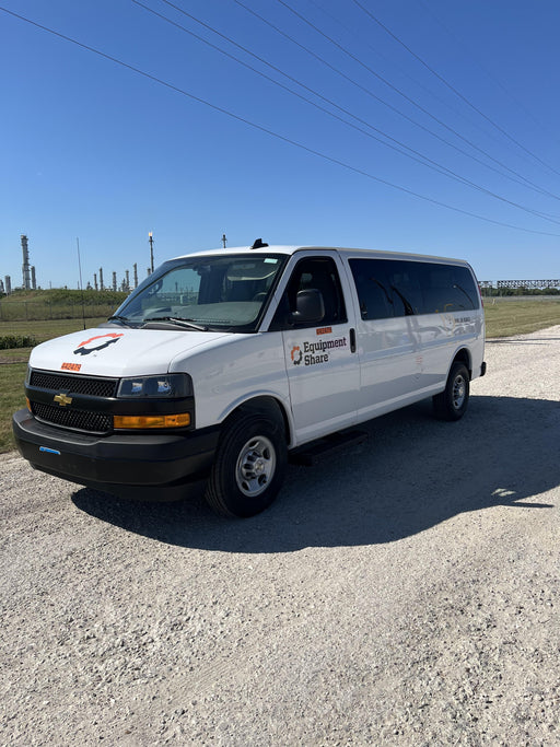 2024 CHEVROLET Express Van - Rental