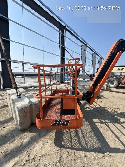 2019 JLG 460SJ