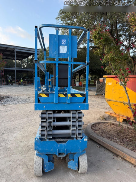 2023 GENIE GS-2632