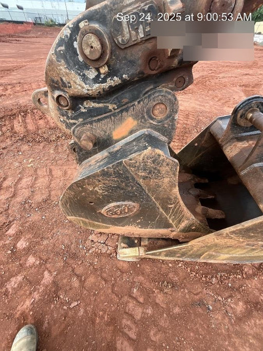 2022 GEITH 30" Bucket - Geith