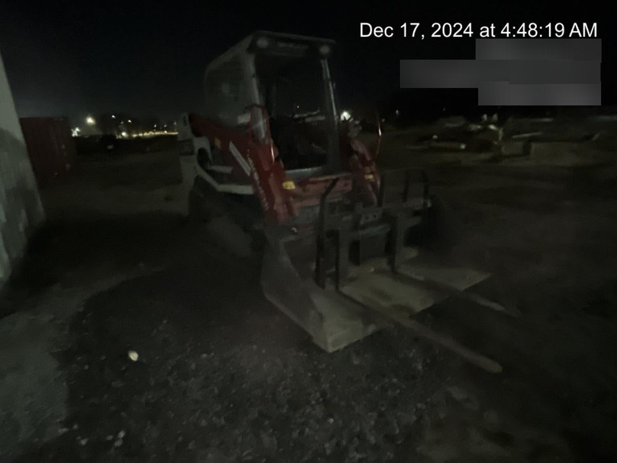 2021 ARROW MATERIAL HANDLING F5000