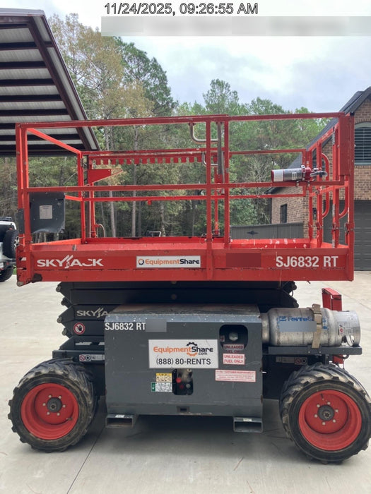 2018 SKYJACK SJ6832 RT