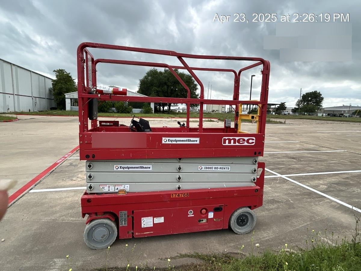 2021 MEC 2632SE
