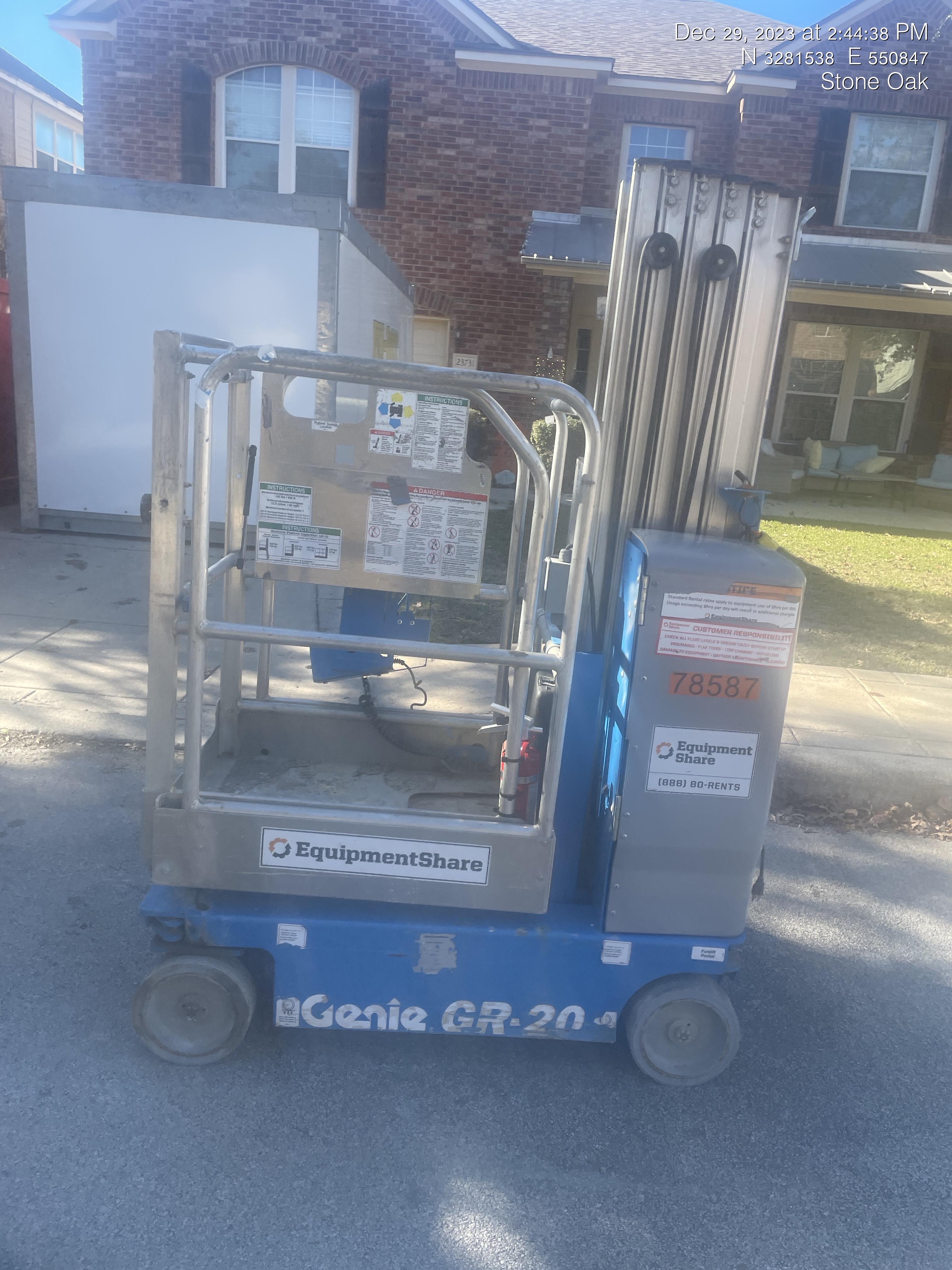 2023 GENIE GR-20