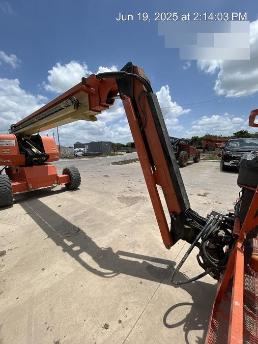 2019 JLG 660SJ