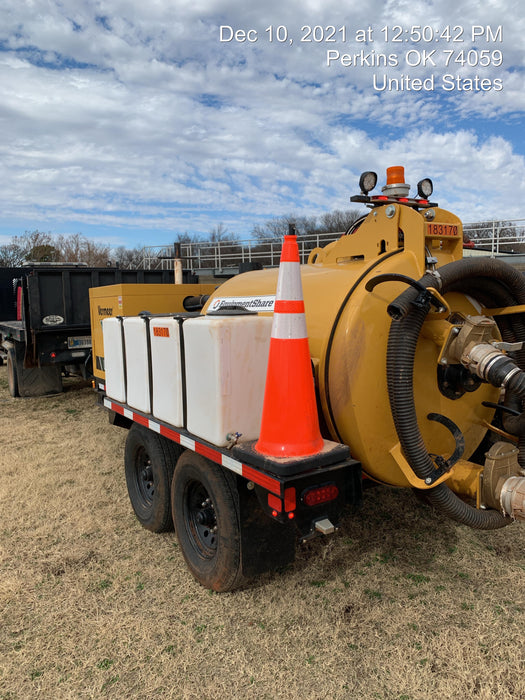 2021 VAC-TRON LP573XDT