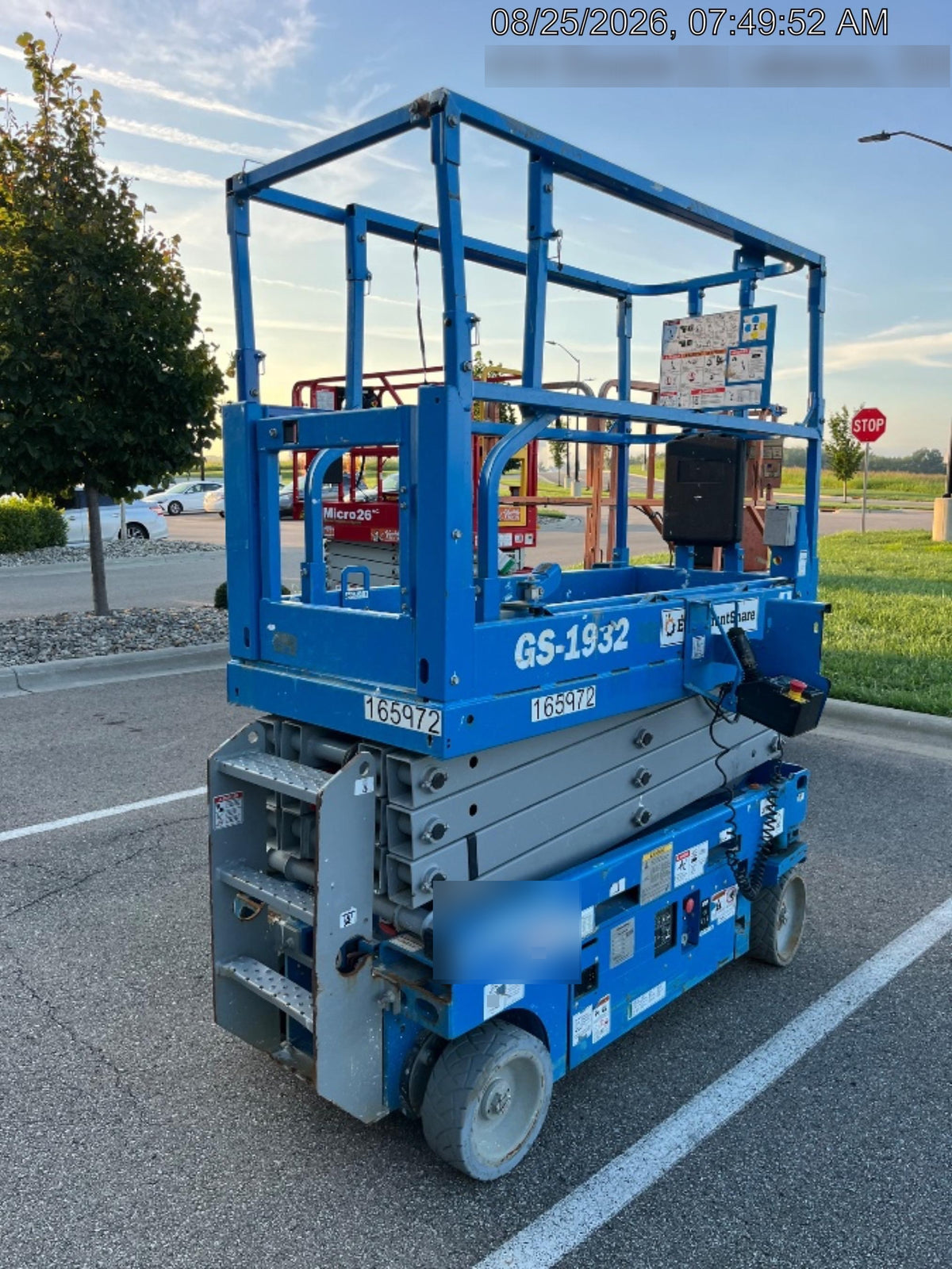 2021 GENIE GS-1932
