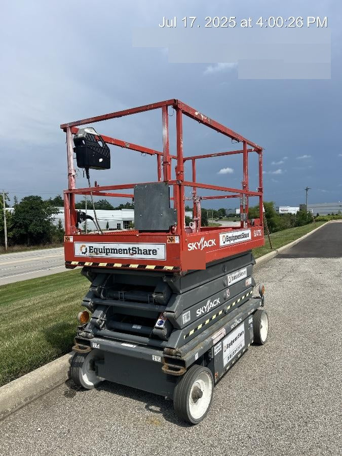 2021 SKYJACK SJ4732