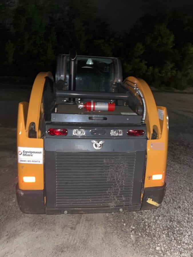 2023 CASE SV280