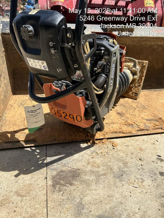 2024 HUSQVARNA LT6005