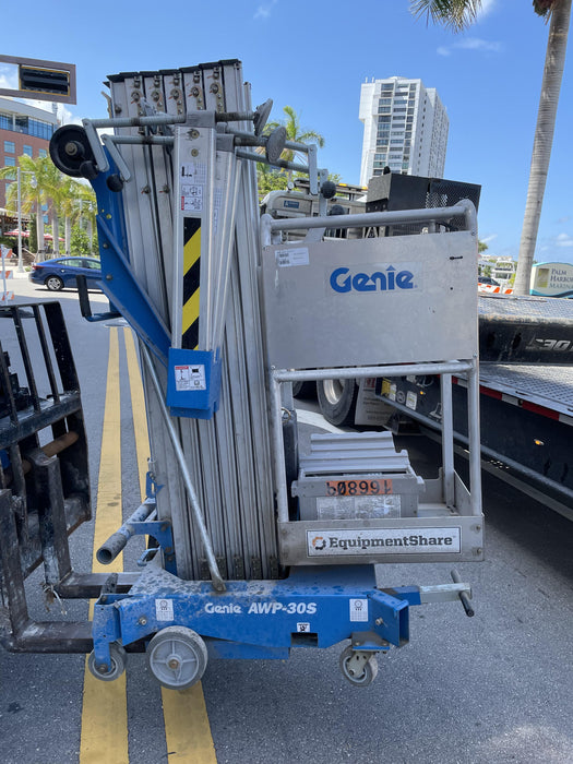 2021 GENIE AWP-30S DC