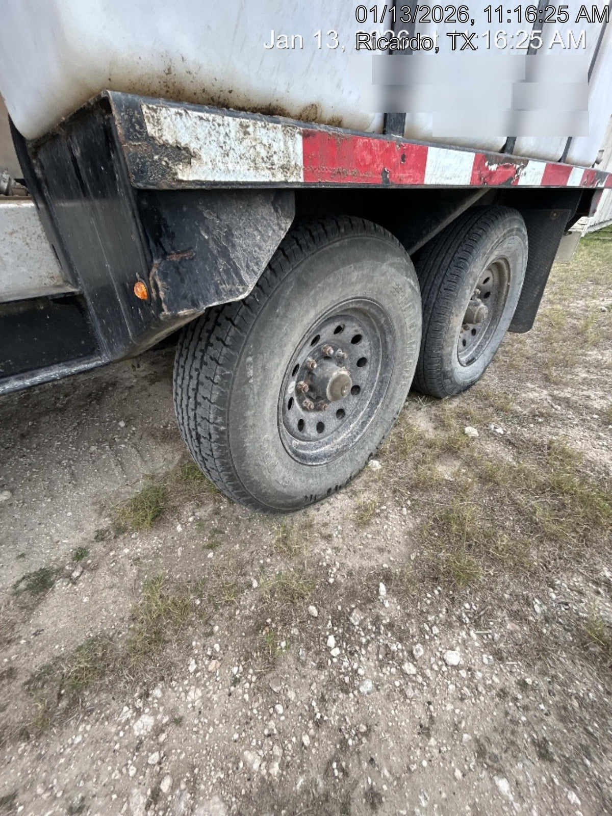 2023 Vac-Tron LP573XDT T4 Koehler Diesel Engine, 500 Gallon Debris Tank, x2 100 Gallon Water Tanks