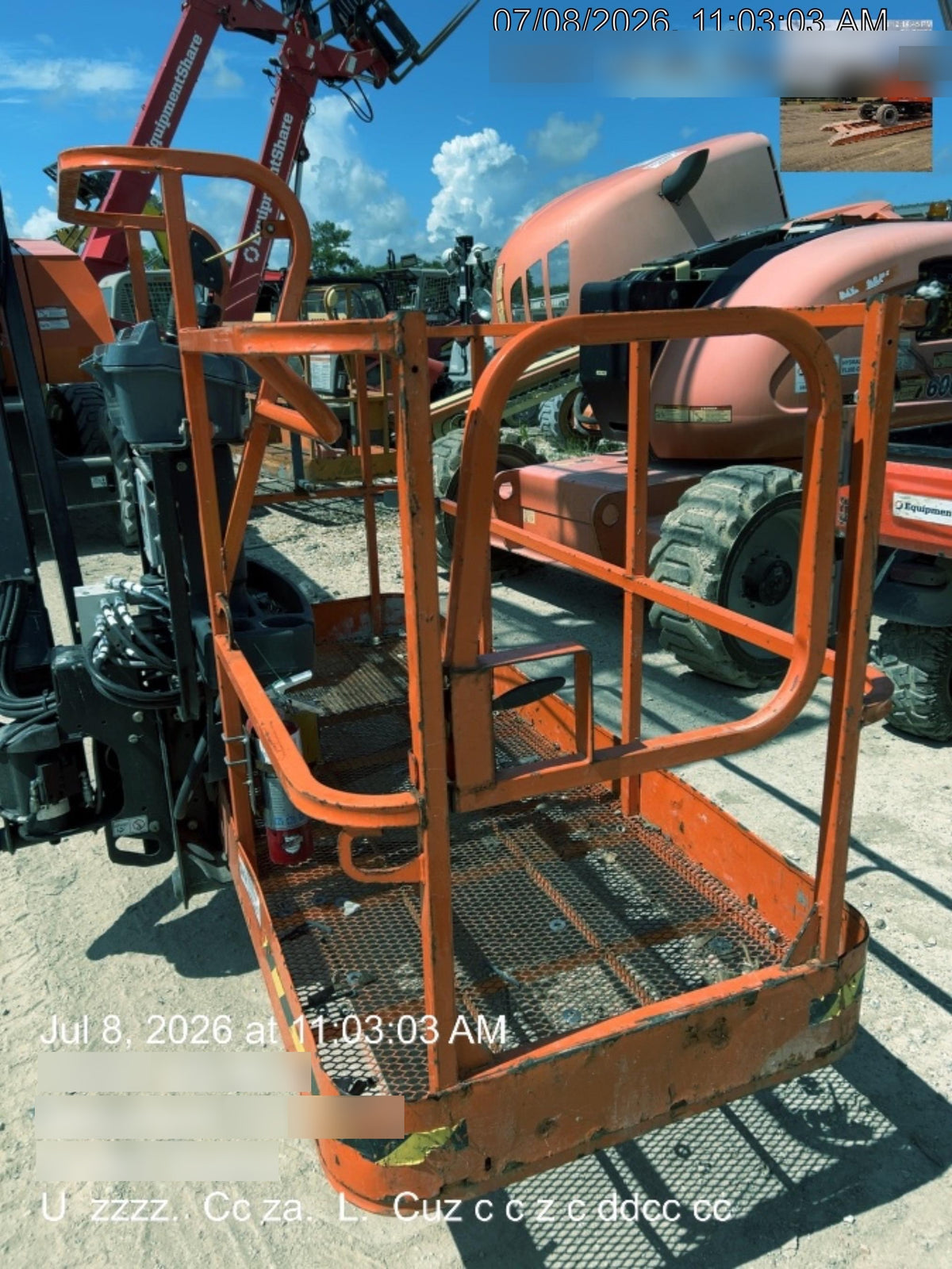 2025 JLG 800AJ