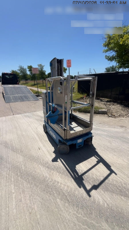2018 GENIE GR-20