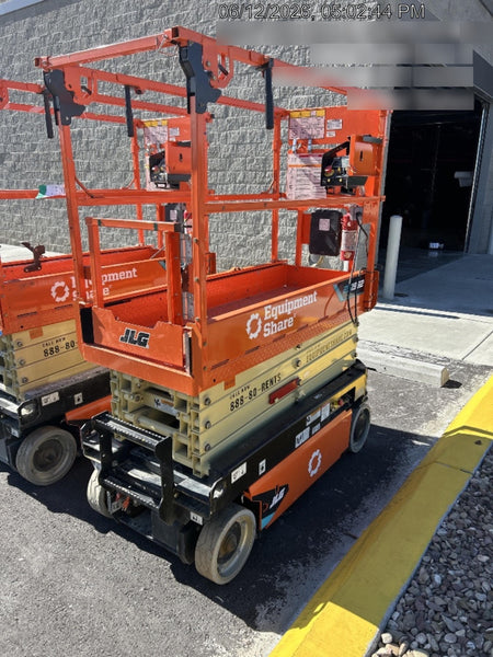 2025 JLG ES1932