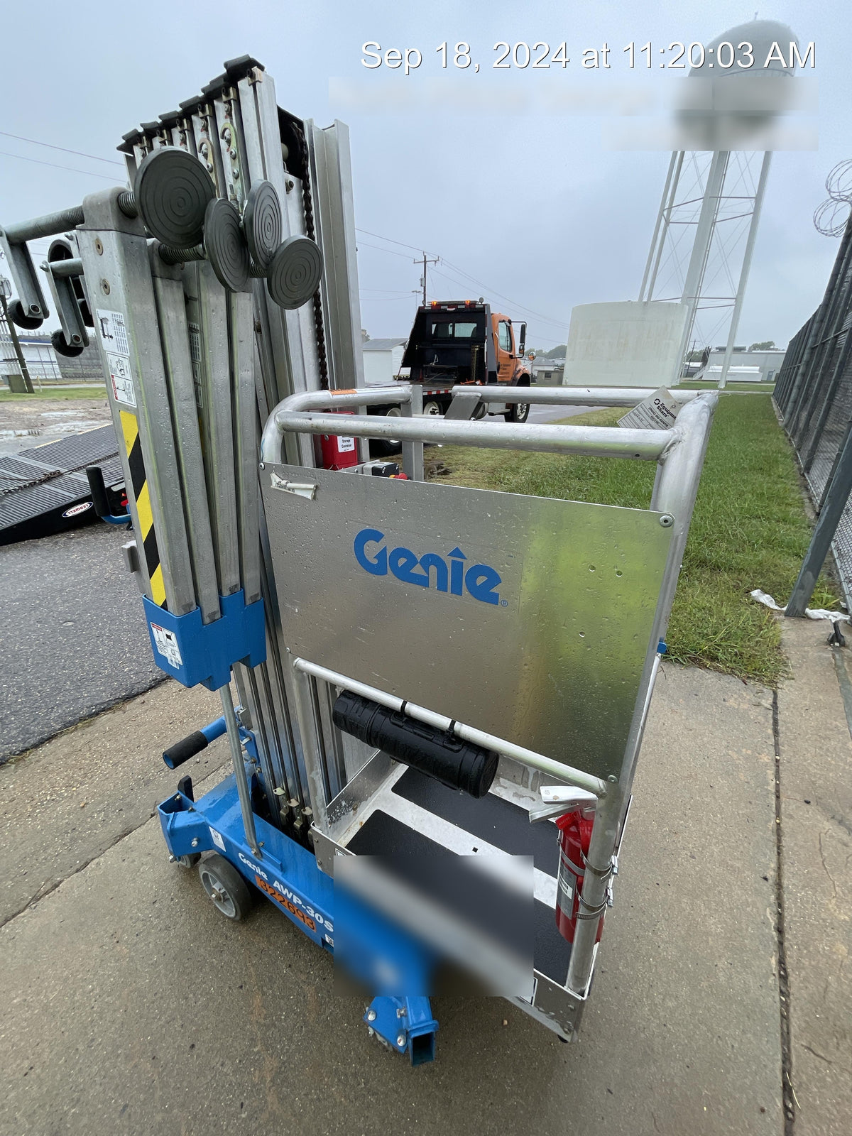 2023 GENIE AWP-30S DC