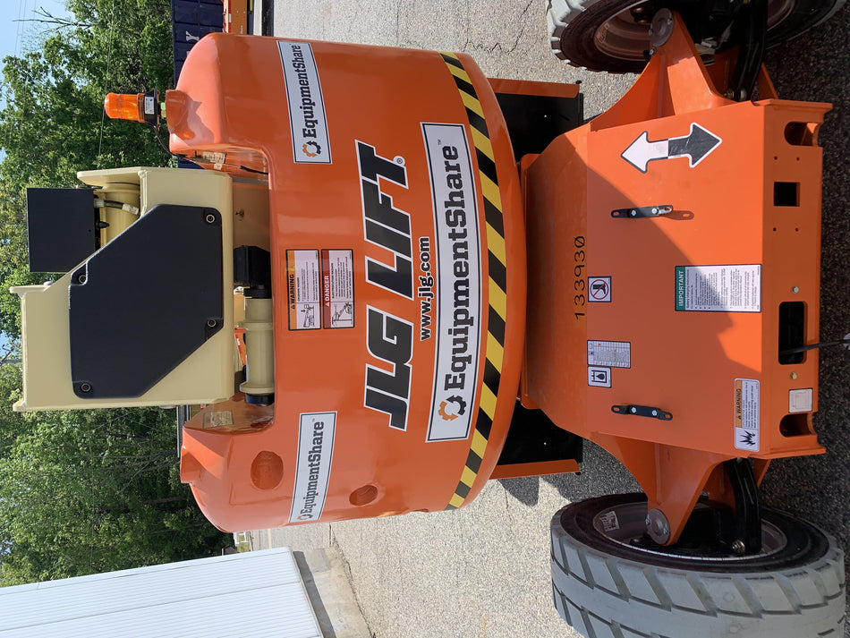 2021 JLG E450AJ